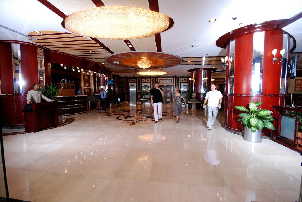 Al Bustan Tower Hotel Suites Şarja Dış mekan fotoğraf