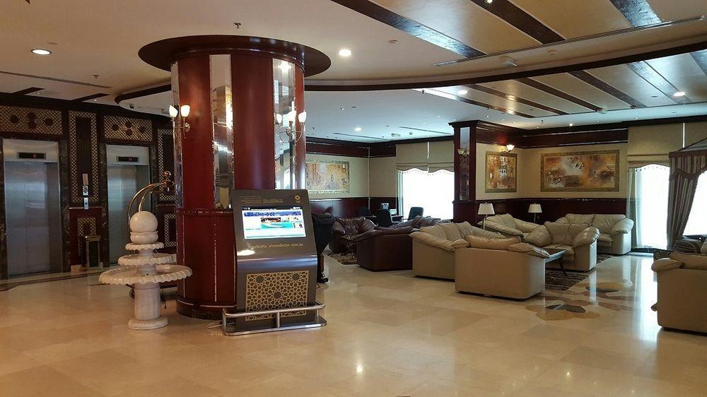 Al Bustan Tower Hotel Suites Şarja Dış mekan fotoğraf